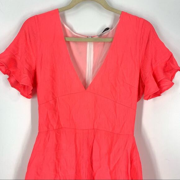 Women’s Hot Pink Romper V-Neck Small - Picture 3 of 7